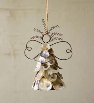 Metal and Oyster Shell Angel Holiday Decoration Oyster Shell Angel Ornaments, Seashell Christmas Ornaments, Oyster Ornament, Coastal Christmas Tree, Oyster Shell Crafts, Seashell Projects, Seashell Ornaments, Shell Crafts Diy, Angel Crafts