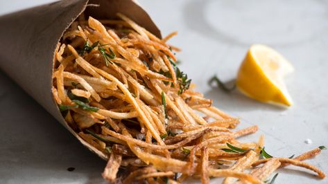 Crispianity: Crispy Shoestring Fries Recipe - Food Republic Adeena Sussman, Shoestring Fries, Chickpea Fries, Yum Sauce, Fast Cooking, Food Republic, Lemon Potatoes, Fries Recipe, Garlic Fries