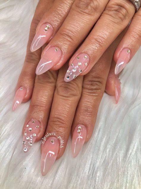 Almond Shape Aprés GelX Nails Cute Almond Shape Nail Ideas, Baddie Nails Almond Shape, Almond Shape Birthday Nails, Almond Shaped Nails With Rhinestones, Diamond Almond Nails, Almond Nails Rhinestones, Bling Almond Nails, Almond Nails With Rhinestones, Almond Nails With Gems