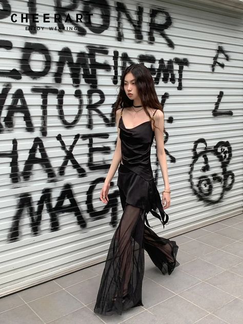 Dark Feminine Fashion, Skirts Over Pants, Mesh Flare Pants, Dark Academia Dresses, Euro Winter, Aespa Core, Outfit Closet, Wardrobe Aesthetic, Wide Leg Pants Women