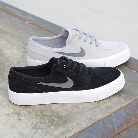 Janoski Store® on Instagram: “- Nike SB - Janoski  Grey / Black 🐺⚪️🖤 • Disponible ahora! • Tallas: 7 - 8 - 8.5 - 9 - 9.5 - 10 - 11us ———————————— ► LIMA: Entrega…” Nike Sb Janoski, Nike Janoski, Tenis Vans, Skateboarder, Astronomer, Nike Cortez, Nike Cortez Sneaker, Nike Sb, Sneakers Nike