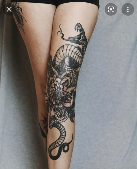 Snake Leg Tattoo, Easy Half Sleeve Tattoos, Rattlesnake Tattoo, Sanskrit Tattoo, Full Leg Tattoos, Full Back Tattoos, Geniale Tattoos, Leg Tattoos Women, Leg Sleeve Tattoo