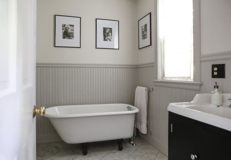 TRANSITIONAL BATHROOM IDEAS – Generally speaking, a transitional bathroom means a bathroom that brings together old and new elements. Creating the bat... Paneling In Bathroom, Painted Beadboard, Bathroom Wainscoting, Wainscoting Hallway, Wainscoting Stairs, Painted Wainscoting, Wainscoting Bedroom, Beadboard Bathroom, Beadboard Wainscoting