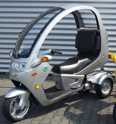 Motor Scooters For Sale, Three Wheel Scooters, Three Wheeled Car, Bicycle Engine, Electric Cargo Bike, Gas Scooter, Tricycle Bike, Scooter Wheels, Scooter Design