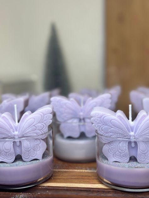 Butterfly Themed Baby shower or Birthday party Favors Butterfly Themed Birthday Party Favors, Party Give Aways Ideas Favors, Butterfly Candle Favors, Quince Recuerdos Ideas Butterfly, Butterfly Favors Ideas, Butterfly Kisses Baby Shower Theme, Sweet 16 Party Favors Ideas, Butterfly Souvenir, Butterfly Bridal Shower Favors