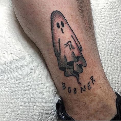 25 Trashy People Who Got Trashy Tattoos To Match - Facepalm Gallery Trashy Tattoos, Trashy People, Group Tattoos, Terrible Tattoos, Places To Get Tattoos, Ghost Tattoo, Tattoos Geometric, Spooky Tattoos, Funny Tattoos