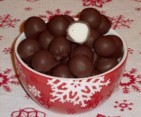 Bon Bons Recipe, Yummy Desserts, Christmas Dinner, Christmas Candy, Christmas Food, Delicious Desserts, Peppermint, Food To Make, Cooking Recipes