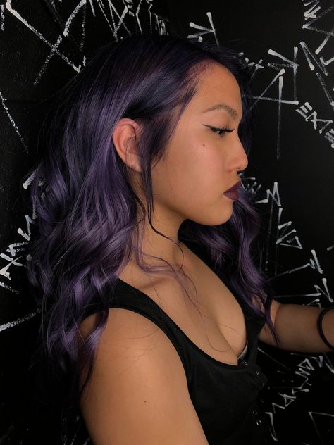 Taro and Smoked Velvet Are the New Purple Hair-Color Trends for Spring | Allure Ashy Purple Hair, Dark Violet Hair, Deep Purple Hair, Taro Bubble Tea, Dark Purple Hair, Bold Hair Color, Violet Hair, Dark Hair With Highlights, Different Hair Colors