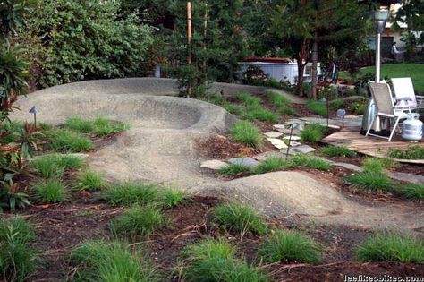 Pump track - need some design help - any gurus out there? Kids Bike Track, Bike Pump Track, Dirt Bike Track, Bmx Track, Backyard Skatepark, Pump Track, Bicycle Track, Mtb Trails, Backyard Adventure