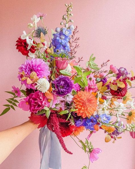 Bonnie Blooms, Colorful Bridal Bouquet, Bright Wedding Flowers, Boquette Flowers, Bright Florals, Bright Wedding, Colorful Bouquet, Flower Therapy, Wedding Tables