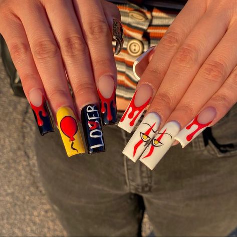 It Acrylic Nails, Halloween Nails Pennywise, Pennywise Nails Acrylic, Pennywise Nails Designs, Halloween Acrylic Nails Chucky, Halloween Nail Designs Pennywise, Pennywise Nail Art, Pennywise Nails, Chucky Nails Acrylic