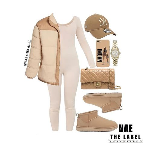 Beige Outfits Black Women, Beige Outfit Black Women, Cream Outfits For Black Women, Beige Two Piece Outfit, Cream Outfits For Women, Beige Outfit Ideas, Chill Clothes, Beige Outfits, Nude Outfit