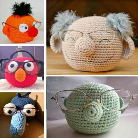 Crochet Mupped Glasses Holder Crochet Phone Cases, Crochet Mobile, Crochet Eyes, Crocheted Items, Crochet Humor, Glasses Holder, Yarn Projects, Crochet Home, Loom Knitting