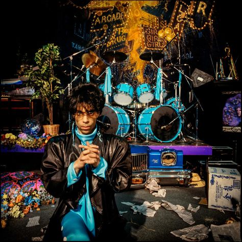 Prince 1987, Prince Sign O The Times, Prince And Mayte, 80s Pop Culture, Prince Images, Prince Tribute, The Artist Prince, Photos Of Prince, Rip Prince