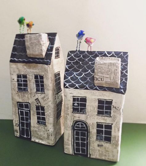 paper mache house banks Paper Mache Houses, Paper Mache Art Projects, Paper Mache House, Paper Mache Projects, Paper Mache Boxes, Paper Mache Clay, House Crafts, Paper Mache Art, Paper Mache Crafts