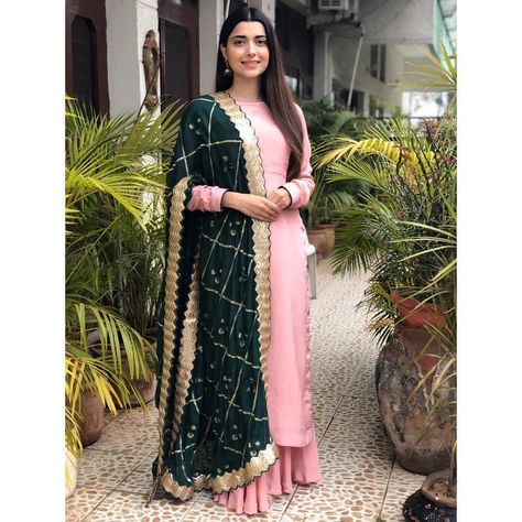 Image may contain: 1 person, standing Salwar Suit Designs Latest, Nimrat Khaira, Punjabi Style, Pakistani Women, Salwar Suit Designs, Punjabi Salwar, Bamboo Decor, Punjabi Outfits, Miroslava Duma