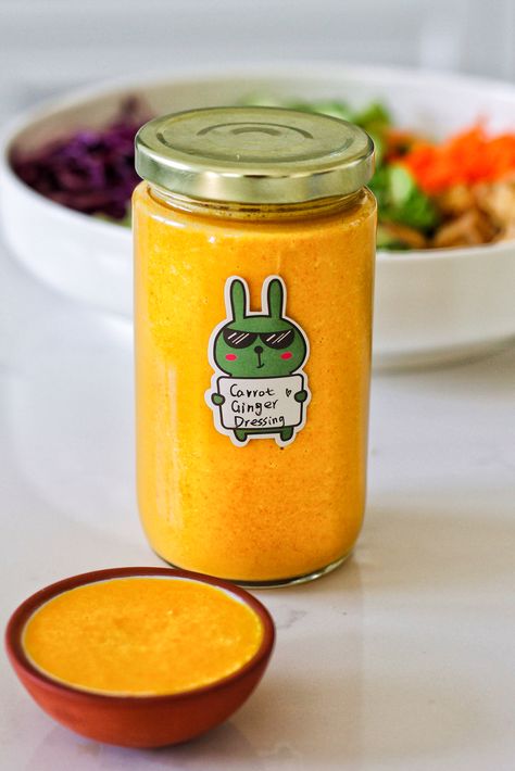 Ginger Carrot Dressing, Ginger Salad Dressing Japanese, Japanese Ginger Salad Dressing, Japanese Ginger Salad, Ginger Salad Dressing Recipe, Japanese Ginger Dressing, Salad Japanese, Ginger Salad Dressing, Carrot Dressing