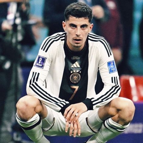 Mundial Qatar 2022, Kai Havertz, Qatar 2022, What To Say, Ups And Downs, Soccer Players, Haircuts For Men, Qatar, Football Players