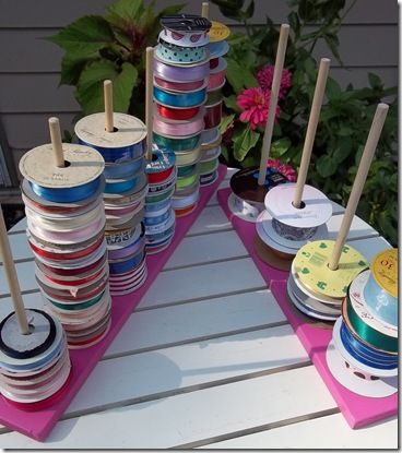 Spool Organizer, Ribbon Organizer, Ribbon Holders, Ribbon Organization, Ribbon Storage, Dream Craft Room, Deco Wreaths, Way To Success, Sewing Room Organization