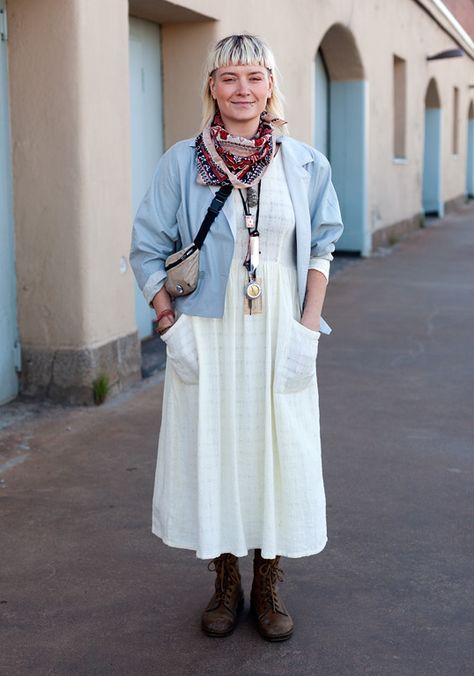 . Swedish Clogs With Skirt, Hel Looks Street Style Helsinki, Tzniut Fashion, Art Teacher Outfits, Street Style Blog, Funky Fashion, Looks Street Style, Classic Dress, Inspiration Style