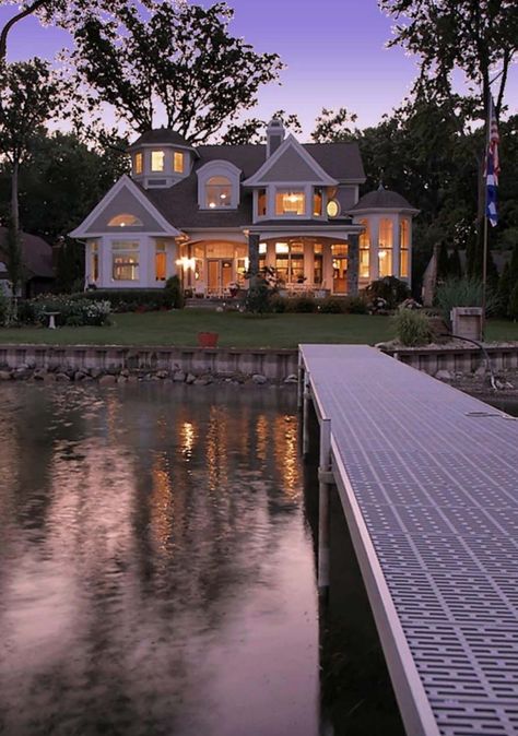 A Cape-Cod-inspired lake house designed for casual living in Michigan Haus Am See, Lake Living, House Sitting, Pool Design, House Goals, Style At Home, Home N Decor, Home Fashion, My Dream Home