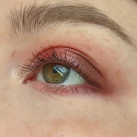 Beth on Instagram: "The one with the annoying eyebrow hair... I used the @patmcgrathreal Huetopian Dream palette for this look. If only you could see the beauty of Astral Venusian Orchid on my inner lid 😭" Huetopian Dream, If Only, The Beauty, Eyebrows, Orchids, The One, Makeup, Hair, On Instagram