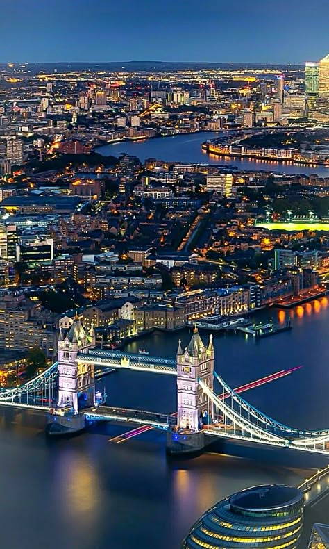 London England Night Cavo Tagoo Mykonos, London Wallpaper, London Dreams, Tower Bridge London, London Aesthetic, Trip Planner, London Skyline, London Photography, London Life