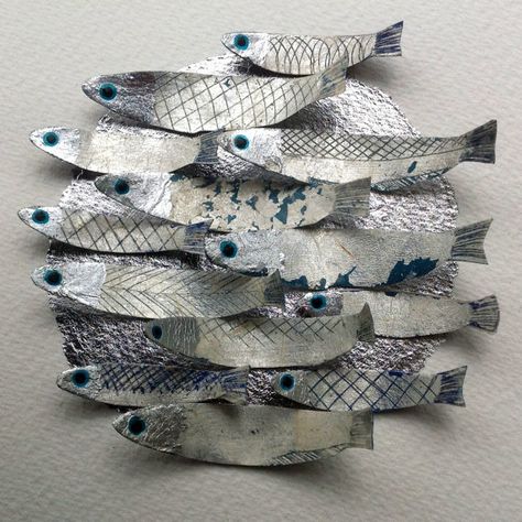 Kattokruunu Diy, Aluminum Can Crafts, Metal Fish, Fish Crafts, Fish Sculpture, Ceramic Fish, Silver Fish, Tin Art, Foil Art