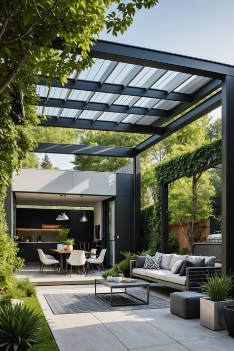 20 Pergola Shade Designs For Backyard – ToolzView Modern Backyard Pergola, Modern Pergola Attached To House, Patio Overhang Ideas, Japandi Exterior, Pergola Roof Ideas, Ideas Para Patio, Home Rooftop, House Frontage, Modern Pergola Designs