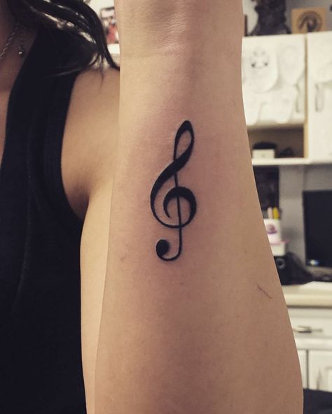 Music Tattoo Treble Clef, Tattoo Ideas Female Music Notes, Trouble Clef Tattoo, Music Clef Tattoo, Sol Key Tattoo, G Clef Tattoo, Treble Clef Tattoos, Clef Tattoo, Small Music Tattoos