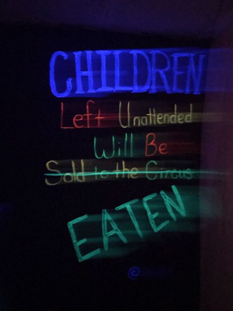 Halloween Blacklight Ideas, Blacklight Haunted House Ideas, Black Light Party Halloween, Black Light Room Ideas, Black Light Theatre, Halloween Blacklight Room, Black Light Haunted House, Blacklight Room, Blacklight Halloween