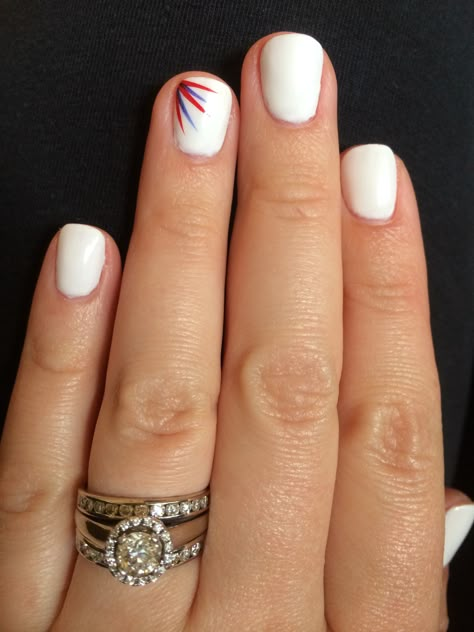 Dip Nails Red White Blue, White Nails With Red And Blue, White Nails With Red And Blue Design, 4th Of July Accent Nail, Subtle Red White And Blue Nails, French 4th Of July Nails, Red White Blue Pedicure, Blue White Red Nails, Red White And Blue Nails Short