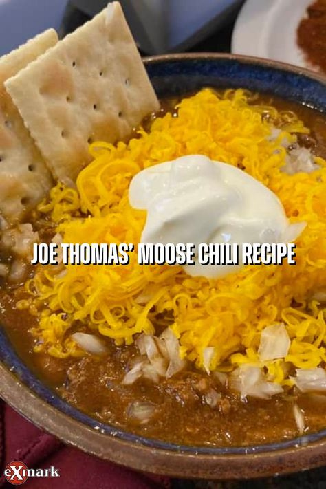 Moose Chili, Moose Meat, Meat Chili, Joe Thomas, Wild Game Recipes, Backyard Grilling, Hunting Camp, No Bean Chili, Life Video