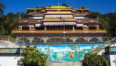 6 Nights 7 Days Gangtok Pelling Namchi Darjeeling Family Tour | Sikkim Tourism Places Of Worship, Valley Of Flowers, Gangtok, Visit Places, States Of India, World Traveller, Darjeeling, Tourist Places, Place Of Worship