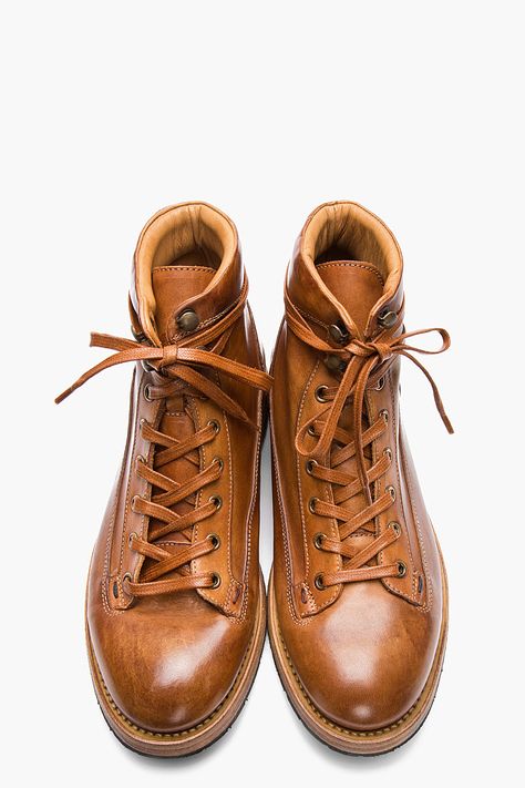 Tan Leather Beat Up. Mens Apparel, Mens Attire, Best Shoes For Men, Mens Shoes Boots, Looks Style, Dress Suits, Paul Smith, Stylish Men, Men's Style