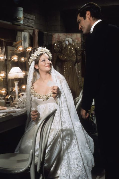 The Bride Movie, Funny Girl Movie, Movie Wedding Dresses, Klasik Hollywood, Bride Wars, Tv Weddings, And God Created Woman, The Princess Bride, Runaway Bride