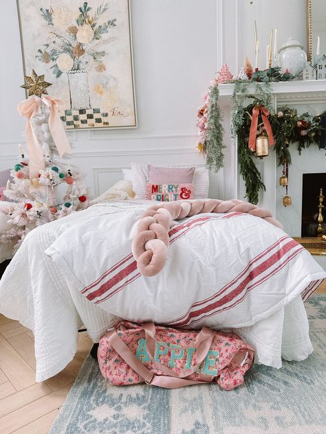 Love Shack Fancy Bedroom, Fancy Bedroom, Kids Rooms Inspo, Holiday Picks, Bedroom Christmas, Love Shack Fancy, Christmas Pillows, Christmas Door Decorations, Christmas Door