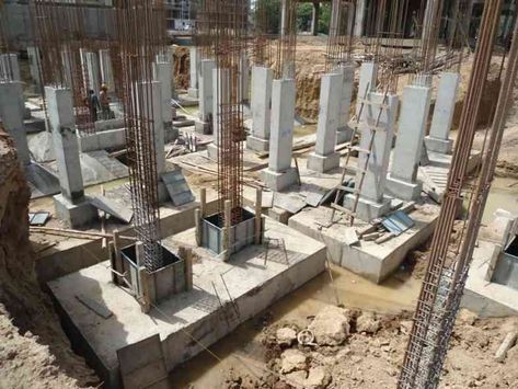 Footing Foundation, Modern Main Gate Designs, Foundation Design, Types Of Foundation, Civil Engineering Construction, Civil Engineering Design, Building Foundation, Concrete Footings, Civil Construction