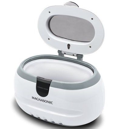 Magnasonic Professional Ultrasonic Jewelry Cleaner for Cleaning Eyeglasses, Rings, Coins Jewelry Cleaner Machine, Eyeglass Cleaner, Ultrasonic Jewelry Cleaner, Jewelry Ad, How To Clean Gold, Clean Gold Jewelry, Cleaning Gadgets, Professional Jewelry, Resin Ring