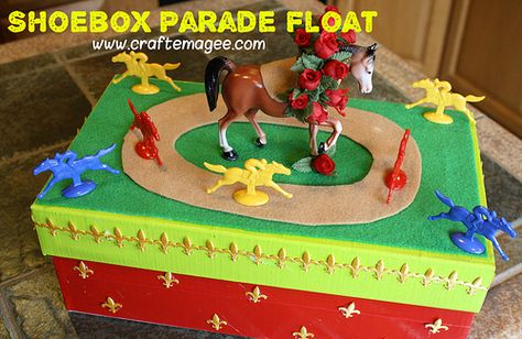 shoeboxfloat Kentucky Derby Theme, Shoe Box Crafts, Balloon Glow, Derby Ideas, Ky Derby, Run For The Roses, Nephew Birthday, Festival Theme, Kentucky Derby Party