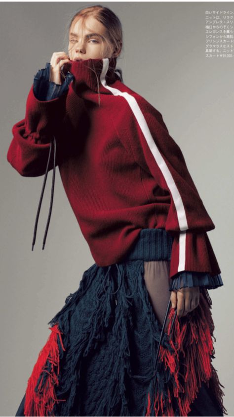 knitGrandeur: Loose Ends II Loose Ends, Knitwear Fashion, Childrens Fashion, Work Fashion, Apparel Design, Editorial Photography, Sport Fashion, Ponchos, Urban Fashion