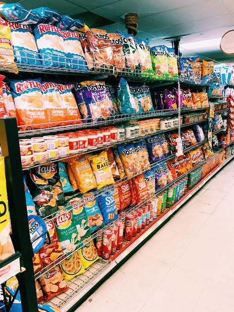 Food And Snacks, Grocery Store Design, Supermarket Design, Sleepover Food, Junk Food Snacks, Sour Cream And Onion, Food Goals, Photo Wall Collage, Gas Station