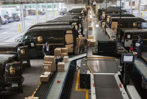 UPS to Spend $7B to Upgrade Delivery Network Mail Truck, Party Drinks Alcohol, Delivery Pictures, Ups Delivery, United Parcel Service, Truck Transport, Aircraft Maintenance, Delivery Truck, Parcel Service