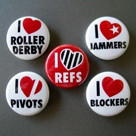 I HEART Roller Derby, Pivots, Jammers, Blockers and Refs 1 Inch Magnets Roller Derby Clothes, Roller Derby Art, Roller Derby Skates, Roller Derby Girls, Quad Roller Skates, Derby Outfits, Derby Girl, Track Roller, Roller Skaters