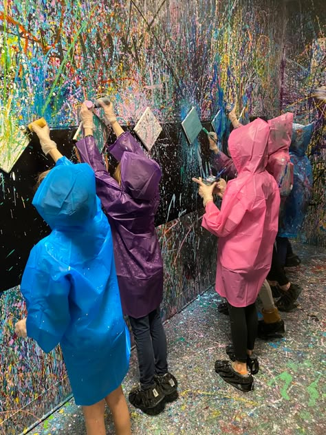 Paint Splatter and Smash rooms Rage Room Ideas, Rage Room Aesthetic, Paint Splatter Room, Paint Throwing, Paint Splatter Wall, Splatter Room, Smash Room, Participatory Art, Throwing Paint