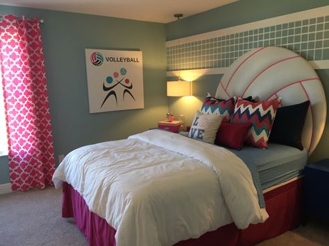 A volleyball girl room! Black Lake Preserve by Royal Oaks in Winter Garden FL Volleyball Room Ideas Bedrooms, Volleyball Bedroom Ideas, Volleyball Room Ideas, Volleyball Themed Room, Volleyball Room Decor, Volleyball Tumblr, Volleyball Bedroom, Volleyball Room, Softball Room