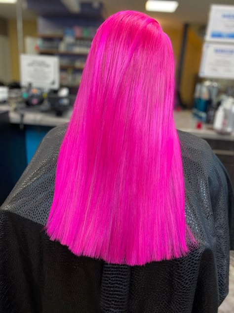 Barbie Pink Hair Color, Electric Pink Hair, Hair Colour Pink, Neon Pink Hair, Bright Pink Hair, Hair Stayl, Long Pink Hair, Magenta Hair, Hot Pink Hair