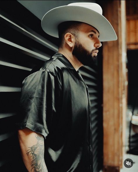 Carin Leon Concert Outfit, Mens Cowboy Outfit, Concert Outfit Ideas Men, Concert Outfit Men, Carin Leon, Outfit Cowboy, Outfit Ideas Men, Cowboy Outfit, Concert Outfit Ideas