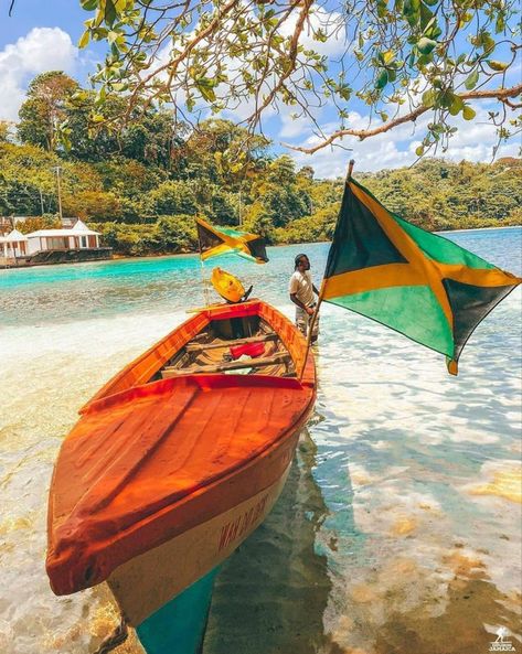 Jamaica Vision Board, Jamaica Asethic, Jamaican Culture Aesthetic, Afro Carribean Aesthetic, Jamaica Aesthetic Vintage, Jamaican Girl Aesthetic, Jamaican Photography, Carribean Aesthetics, Jamaican Market