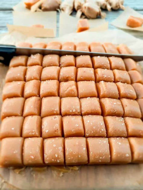 Amish Caramel Candy Recipe (Homemade Chewy Caramels) - Amish Heritage Meaningful Eats Caramel, Grandmas Homemade Carmels, Old Fashioned Caramels, Easy Homemade Soft Caramels, Diy Soft Carmels, 6 Min Caramels, Elda Peck Soft Caramel, Old Fashioned Soft Caramels, Homemade Christmas Carmels